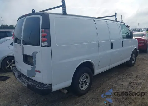 2005 GMC Savana G1500 из США, поврежденный, VIN 1GTFG15T151182744